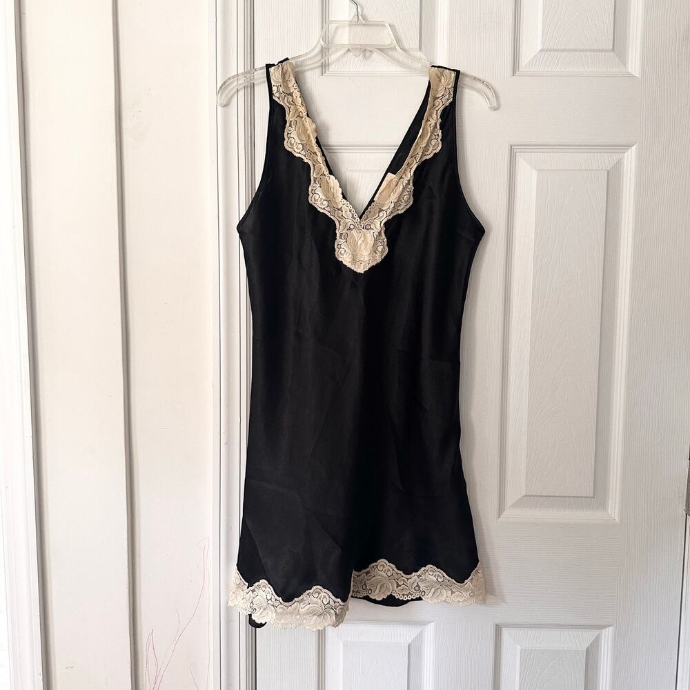Inner Most Vintage Black Satin Ivory Lace Trim Double V Neck Nightgown Medium